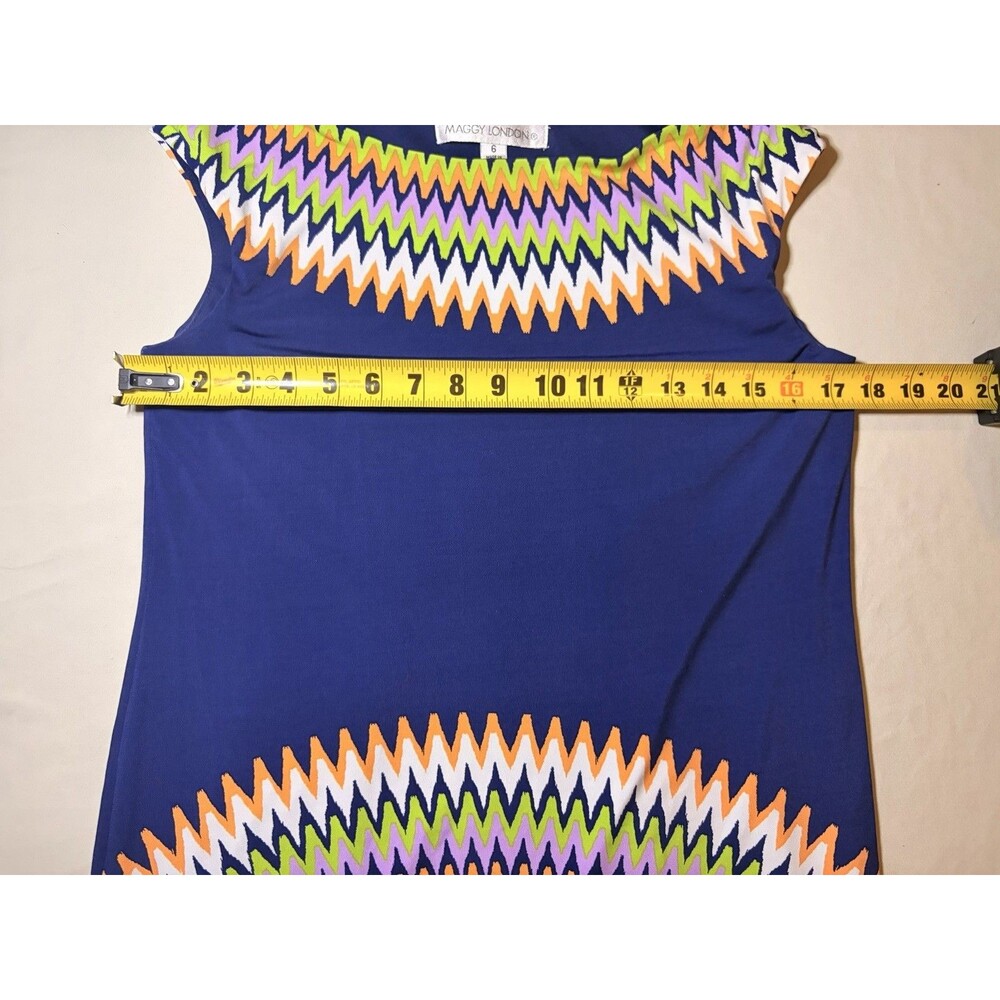 Maggy London Women's Size 6 Navy Blue Multicolor Geometric Shift Dress - Picture 3 of 5